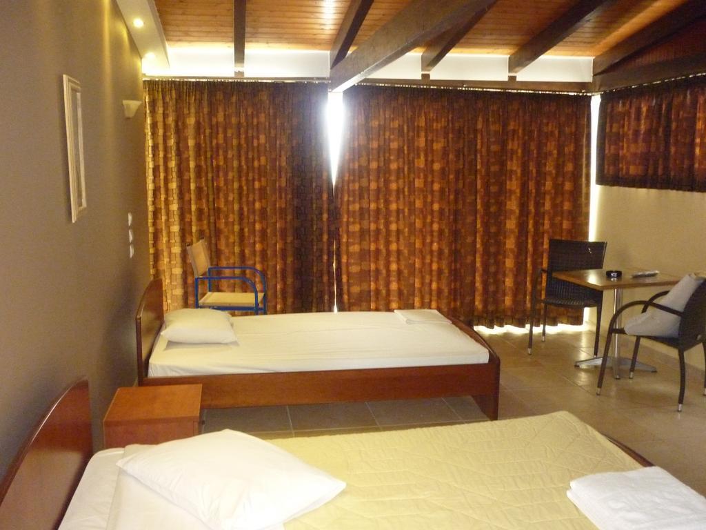 Hotel Dimitra Tsoukalaíika Zimmer foto